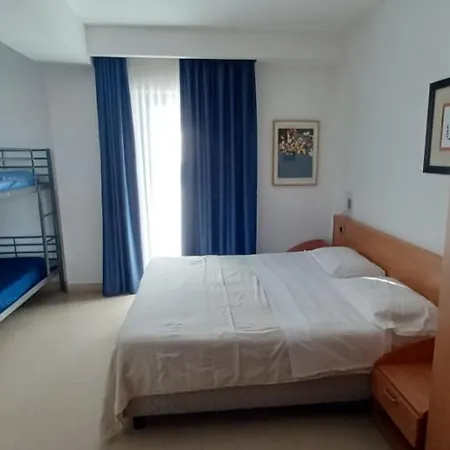 Casa Rossa 1888 Hotel 3*